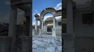 MAGNIFICENT 🏛️ Ancient City 🇹🇷 EPHESUS SELÇUK KUSADASI Türkiye'de Yabanci #worldtravel #ruins