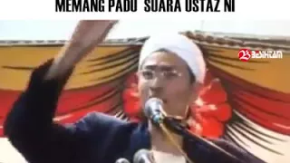 Akhil hayy azan sedap sangat