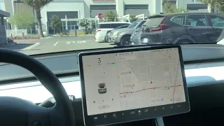 Tesla Model Y Self Parking (perpendicular park)