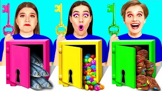 Solve the Mystery Challenge of 1000 Keys | Funny Moments by AZaZa Challenge