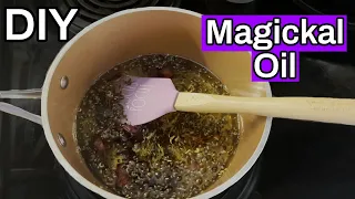 How to Make Magickal Oils - DIY Full Moon Recipe for Psychic Powers and Luck