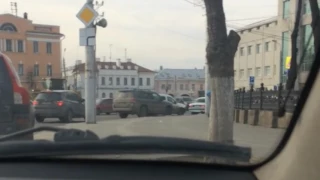 Группа молодых людей избила мужчину в центре Тулы. Видео