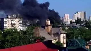 14.06.15 горит жилой дом на Дарнице