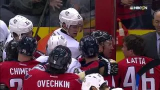 Gotta See It: Brawl breaks out on Penguins bench