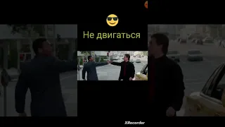 смешной  момент в фильме "Час пик"