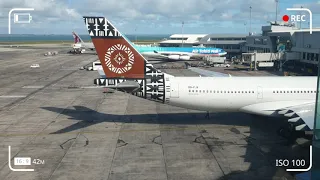 Auckland (NZ) Airport's Premium Lounge