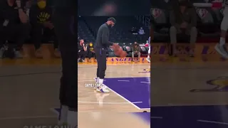 Did you know Lebron is left handed