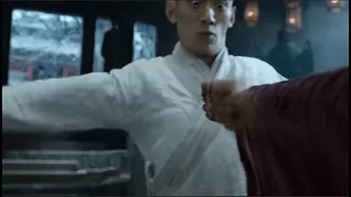 The evil monk wants to kill the young monk, but he has "Magic Power of the North" skill to protect.