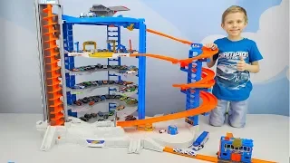 МАШИНКИ и самый ОГРОМНЫЙ трек Hot Wheels МЕГА ГАРАЖ и Полицейский участок Хот Вилс Сити с машинками