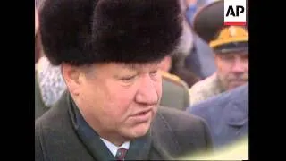 Russia - Yeltsin calls for Bosnia summit