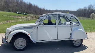 How to hand crank start a 2CV Citroen