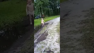 Toddler's reaction when he has too poop while playing😆  #shorts