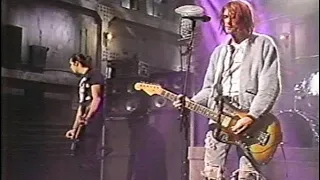 Nirvana - smells like teen spirit - (Live SNL, 1992)