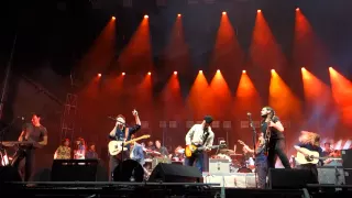 Mumford and Sons - with a little help from my friends (Beatles cover) @ Walla Walla August 2015