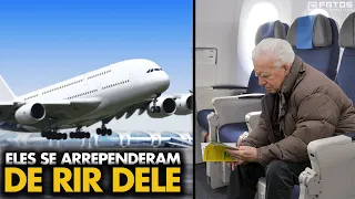 Um senhor entra em um avião pela primeira vez e todos riem dele, mas logo depois isso acontece