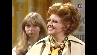 Elsie Tanner fights with Ray Langton (23 June 1976)