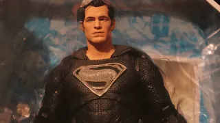 ASMR-DC Multiverse JL 2021 Superman Figure Review