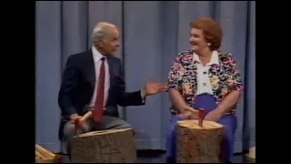 Johnny Carson Memories: Johnny Has Fun With The Chop & Bag Lady