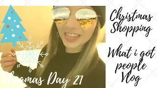 Vlogmas Day 21- What I Got Everyone & Christmas Shopping