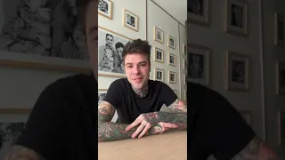 Fedez mostra la sua nuova casa - Live 03/12/2023