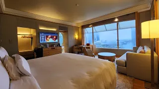 The Ritz-Carlton Millenia, Singapore, King Bed with Marina Bay View, roomtour @AllHotelReview