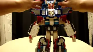 Robots in Disguise OMEGA PRIME: EmGo's Transformers Reviews 'N Stuff