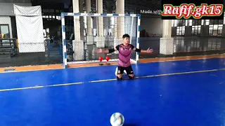 GOALKEEPER FUTSAL TRAINING