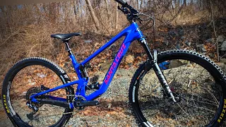 Santa Cruz Tallboy V5 Review: The Best Trail Bike of 2023