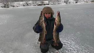 ПЕРВЫЙ ЛЁД  РАДУЕТ УЛОВОМ / THE FIRST ICE  PLEASES WITH A CATCH