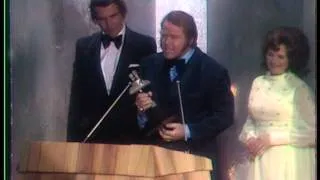 Roy Clark wins Entertainer of the Year - ACM Awards 1974