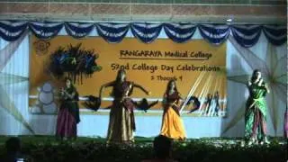 Madhura Madhura Meenakshi...2 Gruop Dance by Clarions [Rangaraya Medical college - XTASY '09]