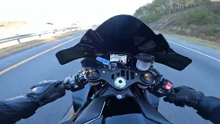 YAMAHA R1 pure sound!! R1 highway ride 180+ mph