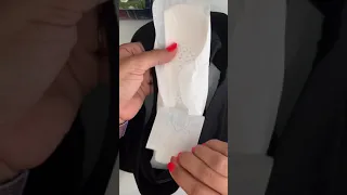 Period Tutorial: How to Put on a Pad