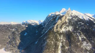 Swiss Alps - Winter in Switzerland - Schwyz - Hoch Ybrid HD 4K Movie