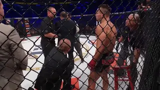 Michael Chandler's stool gets pulled out from under him