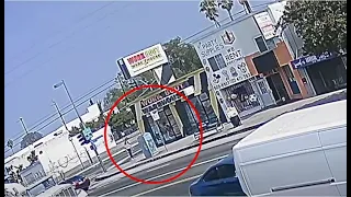 Video shows man stab woman with scissors in North Hollywood