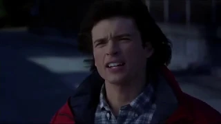 Smallville 1x12 - Clark is struck by lightning