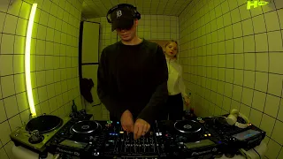 Live From Earth Klub - 41ISSA B2B O-Wells | HÖR - Oct 13 / 2022