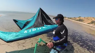 How to Kitesurf - Tip of the Week - Intermediate- Drift Self Launching your kite