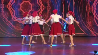AGBU-AYA - Nayirian Blossoms - 15 Russian Dance