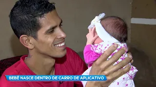 Bebê nasce dentro de carro de aplicativo