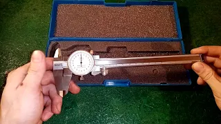 Штангенциркуль с часовым индикатором