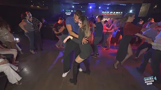 Fausto Felix & Teya Todorova Bachata Social Dance