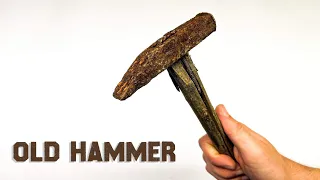 Restoration of old and rusty hammer