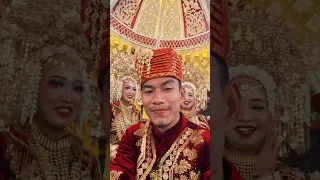 viral ‼️ seorang pria menikahi 2 wanita sekaligus ‼️‼️#nikahan #pengantin #weding #viral #shorts