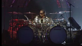 Van Halen - Hot For Teacher (Live at the Tokyo Dome) [PROSHOT]