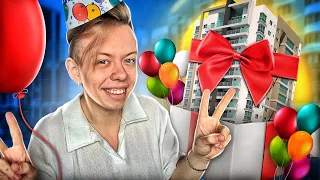 ПОДАРИЛ КВАРТИРУ СЕБЕ НА ДЕНЬ РОЖДЕНИЯ! МНЕ 23 🥳