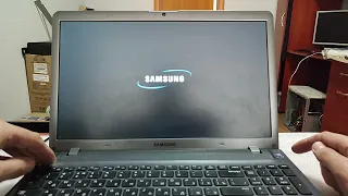 Установка Windows 10x64 на ноутбук Samsung NP350V5C-S0JRU + замена HDD на SSD