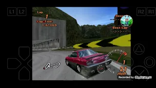 jogando gran turismo 2 treinamento de drift no modo arcade