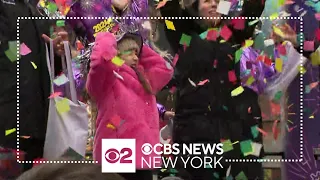 Times Square organizers test out confetti for New Year's Eve celebration